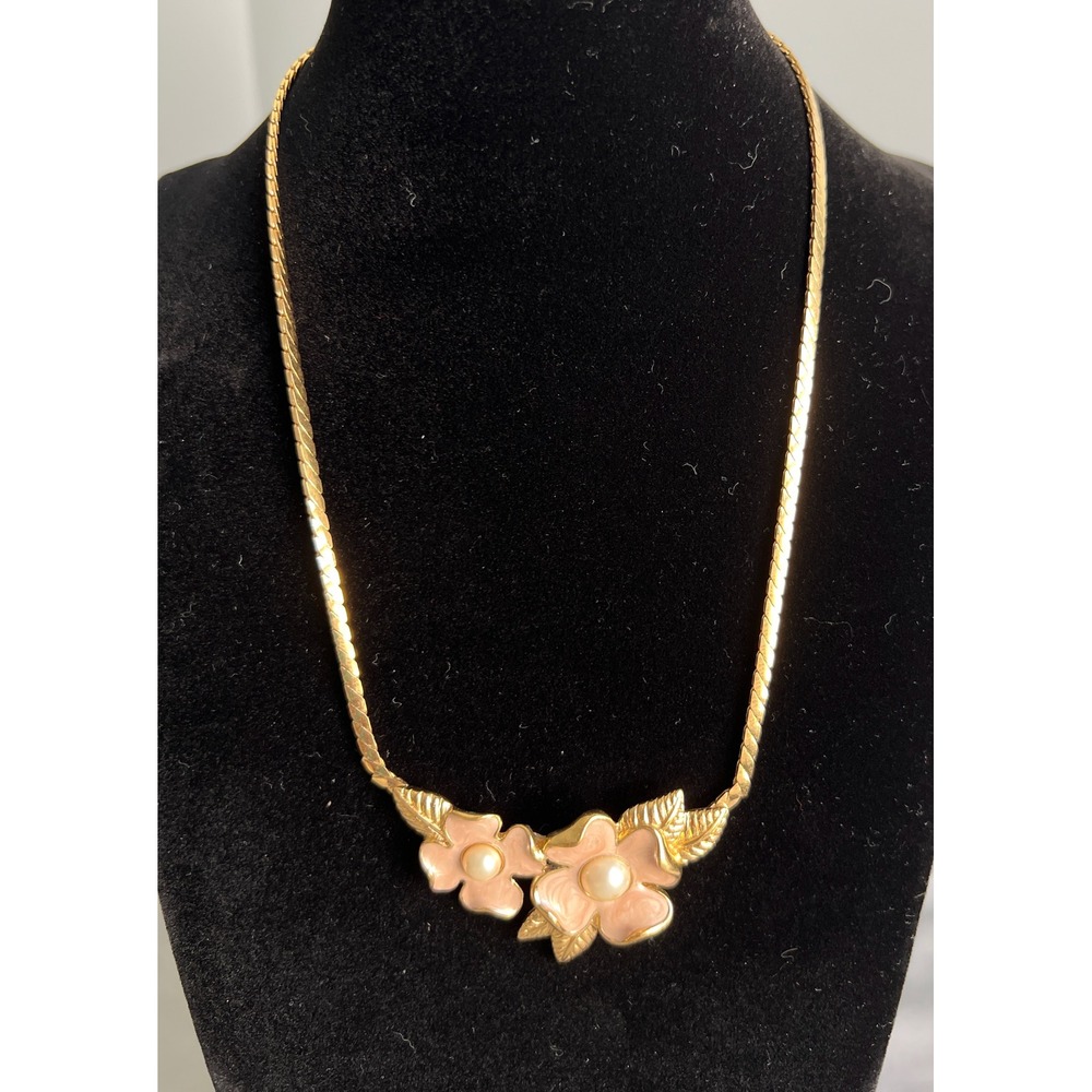 Vintage Crown Trifari Pink Enamel Pearl Dogwood Flower Gold Tone Necklace 17"
